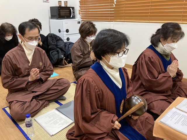 포교사단 서울지역단 염불포교팀 극락왕생염불.jpg