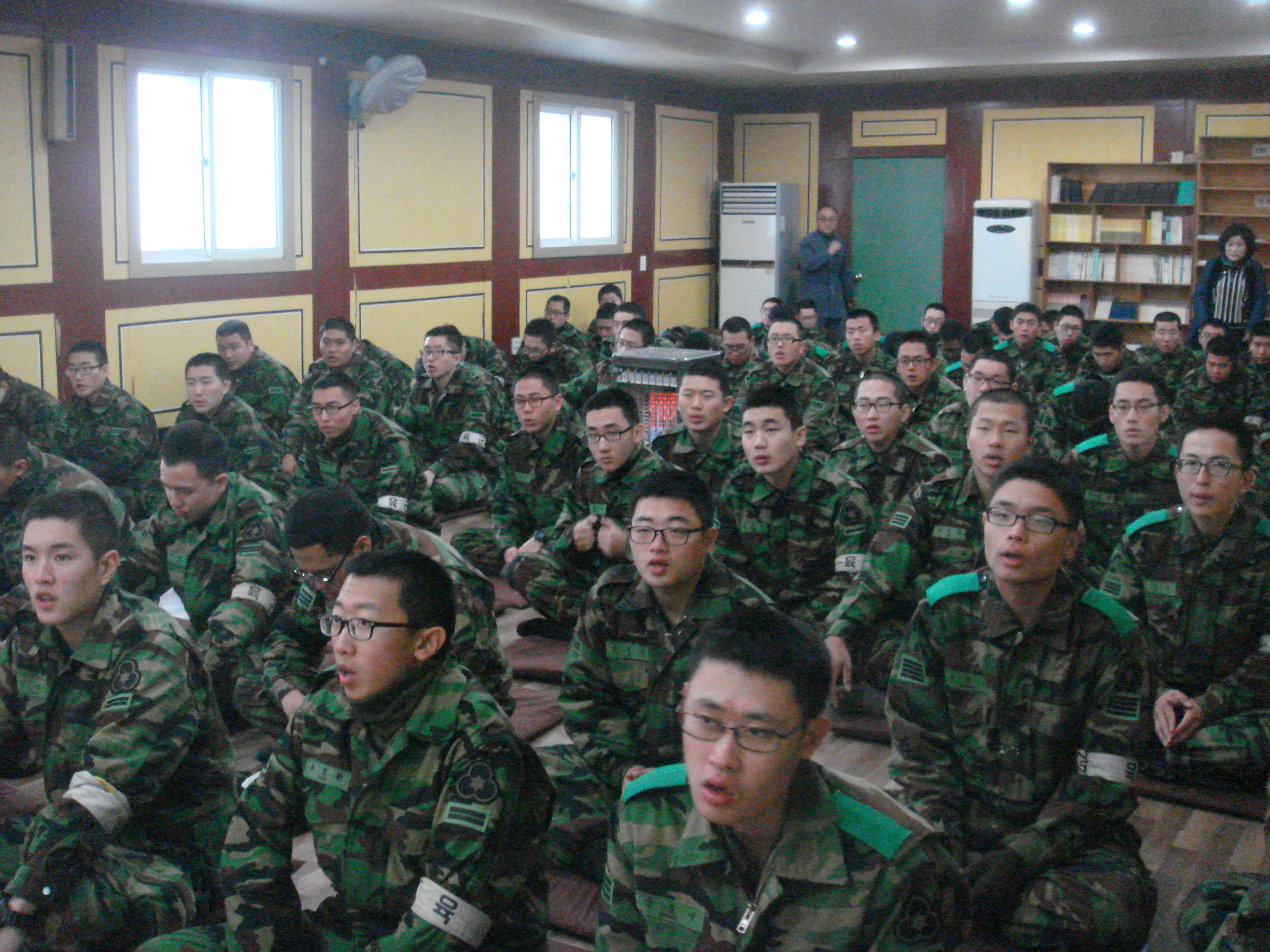 군법회 사진 . 001.jpg
